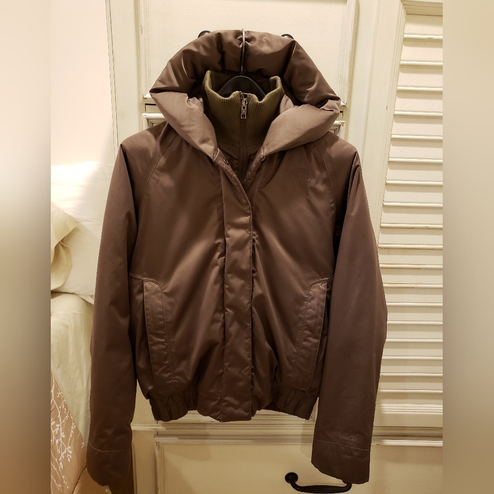 Women's Medium Northface Padma Bomber Jacket, Brown
